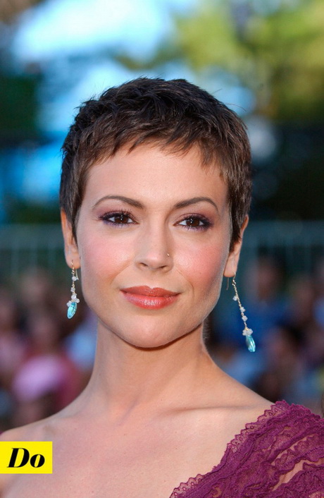 Alyssa milano cheveux courts alyssa-milano-cheveux-courts-88-13 