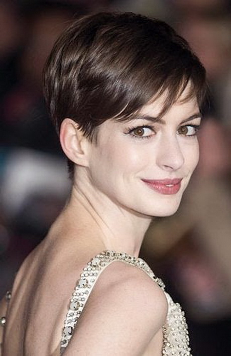 Cheveux courts 2015 femmes cheveux-courts-2015-femmes-26-20 