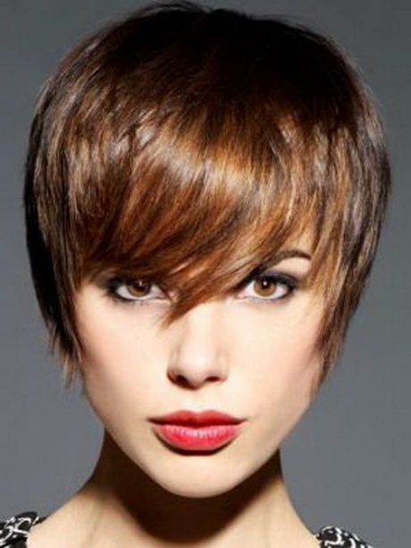 Coiffure cheveux court 2014 coiffure-cheveux-court-2014-72-10 