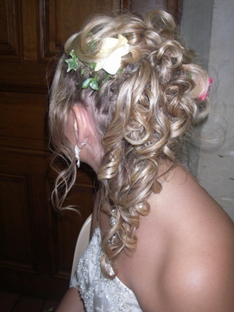 Coiffure de mariage cheveux mi long coiffure-de-mariage-cheveux-mi-long-74-5 