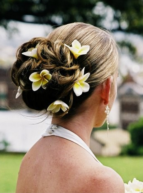 Coiffure mariage fleurs coiffure-mariage-fleurs-71 