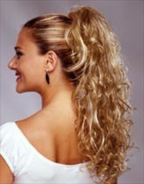 Coiffure pour cheveux long bouclés coiffure-pour-cheveux-long-boucls-68-2 