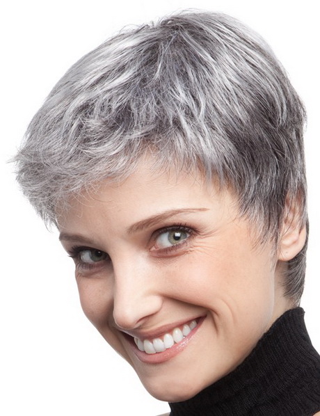 coupe courte cheveux gris femme