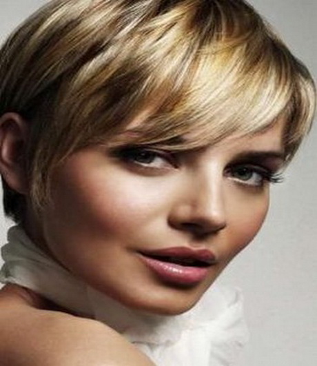 Coupe de cheveux femme courte tendance coupe-de-cheveux-femme-courte-tendance-41-3 