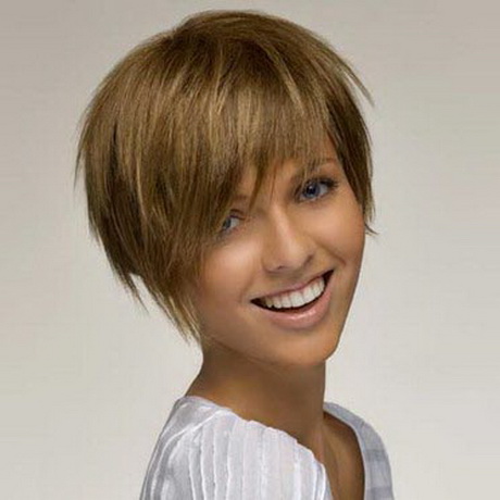 Coupe moderne cheveux courts coupe-moderne-cheveux-courts-81-7 