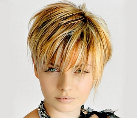 Photo de coupe de cheveux pour femme photo-de-coupe-de-cheveux-pour-femme-79-4 