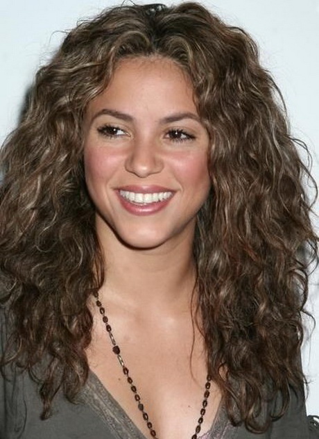 Shakira cheveux courts shakira-cheveux-courts-08-10 