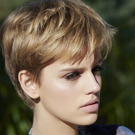 Coupe de cheveux courte femme ete 2019 coupe-de-cheveux-courte-femme-ete-2019-37_13 