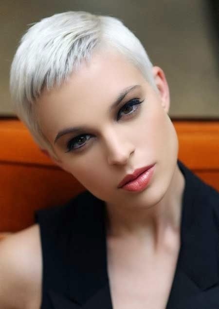 Coiffure tres courte femme 2019 coiffure-tres-courte-femme-2019-02_3 