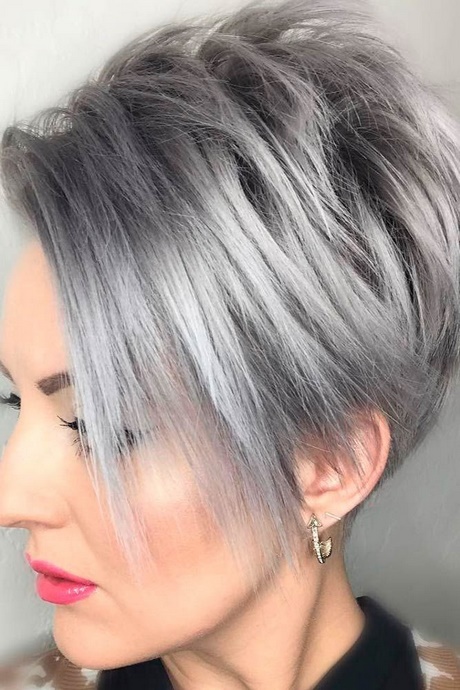 Coiffures tendances 2018 cheveux courts coiffures-tendances-2018-cheveux-courts-21 