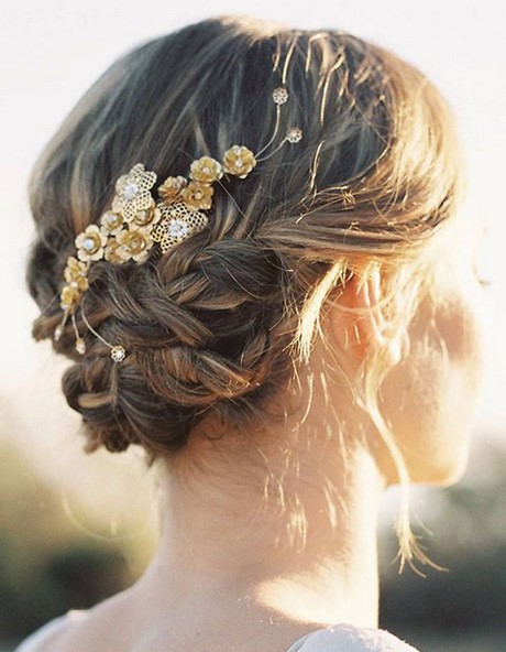 Chignon pour cheveux court mariage chignon-pour-cheveux-court-mariage-22_11 