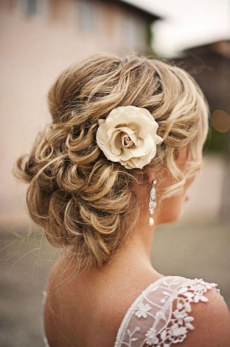 Coiffure pour mariage cheveux carré coiffure-pour-mariage-cheveux-carr-87_11 