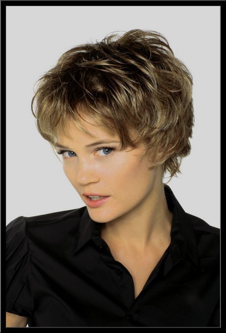 Coupe cheveux courts 2019 coupe-cheveux-courts-2019-24 