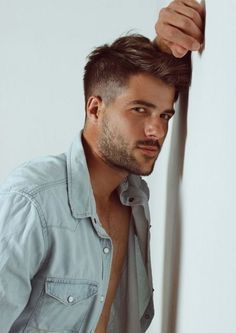 Coupe cheveux courts homme 2019 coupe-cheveux-courts-homme-2019-76_10 