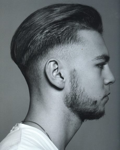 Photos coiffure homme 2021 photos-coiffure-homme-2021-01_12 