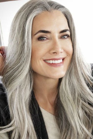 Cheveux gris long cheveux-gris-long-00_8 