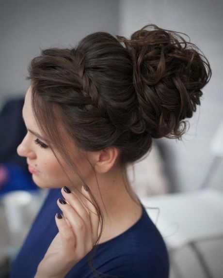 Chignon mariage cheveux mi long bouclés chignon-mariage-cheveux-mi-long-boucles-30_6 