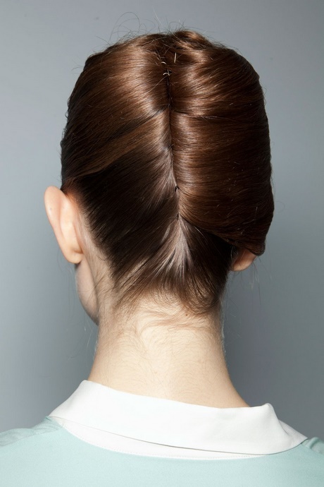 Chignon avec donut cheveux court chignon-avec-donut-cheveux-court-42_8 