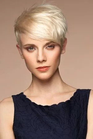 Modèle coiffure 2023 femme modele-coiffure-2023-femme-80_2-10 