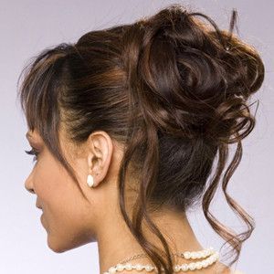 Chignon haut cheveux long chignon-haut-cheveux-long-70_9 