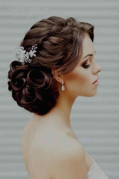 Coiffure mariage simple cheveux mi long coiffure-mariage-simple-cheveux-mi-long-83_6 