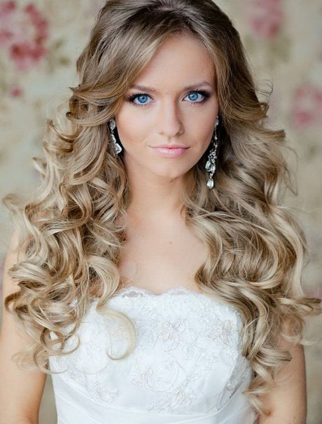 Cheveux long coiffure mariage cheveux-long-coiffure-mariage-79_8 