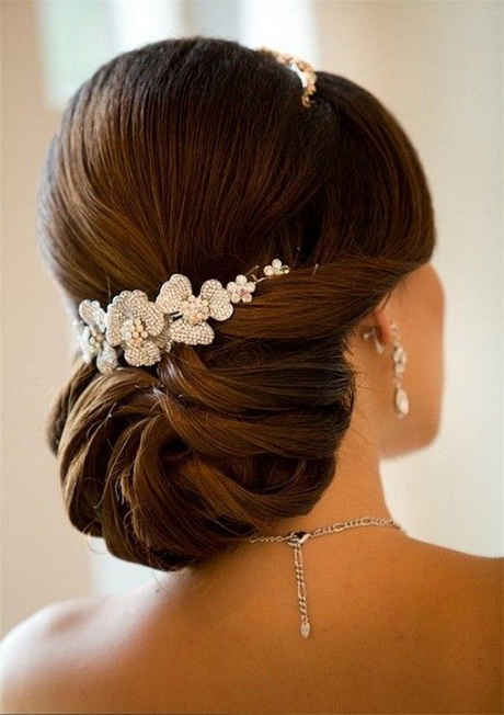 Coiffure mariage chignon moderne coiffure-mariage-chignon-moderne-26_3 