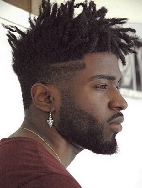 Coupe cheveux homme rasé coté long dessus coupe-cheveux-homme-rase-cote-long-dessus-01_11 