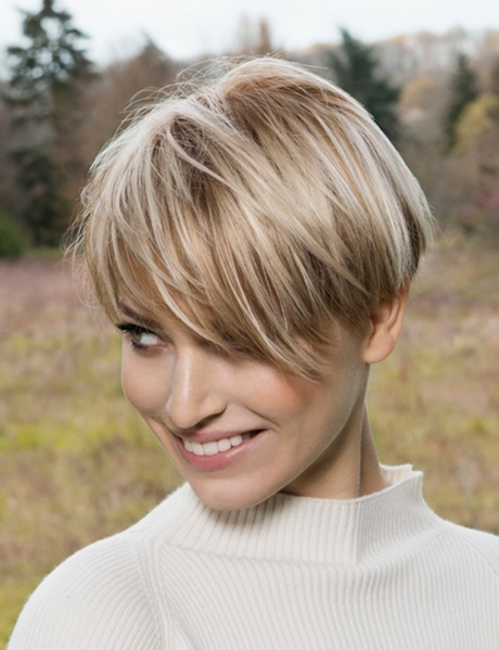 Coupe courte nuque rasee femme coupe-courte-nuque-rasee-femme-12 