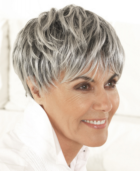 Coupe de cheveux gris femme 60 ans coupe-de-cheveux-gris-femme-60-ans-99 