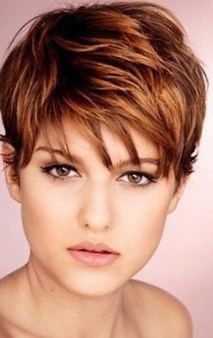 Coupe de cheveux courts femme 2017 coupe-de-cheveux-courts-femme-2017-42_11 