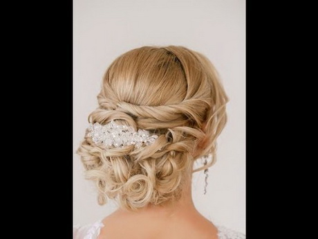 Tendance coiffure mariage 2017 tendance-coiffure-mariage-2017-79_6 