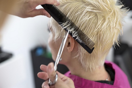 Coiffures courtes pour femmes de 50 ans coiffures-courtes-pour-femmes-de-50-ans-08_5 