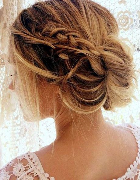 Coiffure mariage boheme cheveux mi long coiffure-mariage-boheme-cheveux-mi-long-38_2 