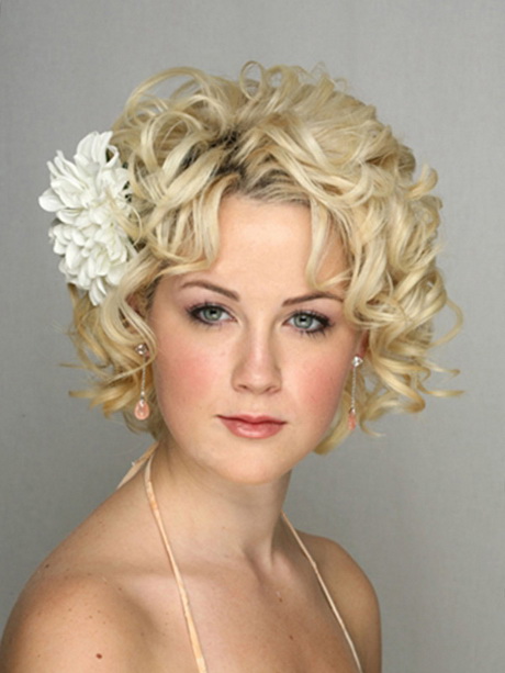 Coiffure mariage 2014 cheveux courts coiffure-mariage-2014-cheveux-courts-11-12 