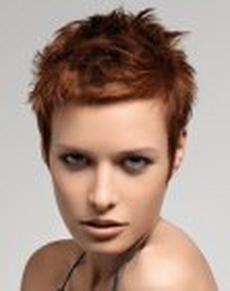 Modeles coiffure courte femme modeles-coiffure-courte-femme-69-4 