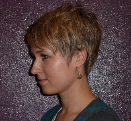 Modele de coiffure tres courte pour femme modele-de-coiffure-tres-courte-pour-femme-35_14 