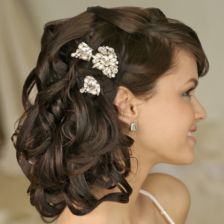 Coiffure mariage cheveux courts 2016 coiffure-mariage-cheveux-courts-2016-68 