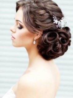 Coiffure mariage cheveux courts 2017 coiffure-mariage-cheveux-courts-2017-84_2 