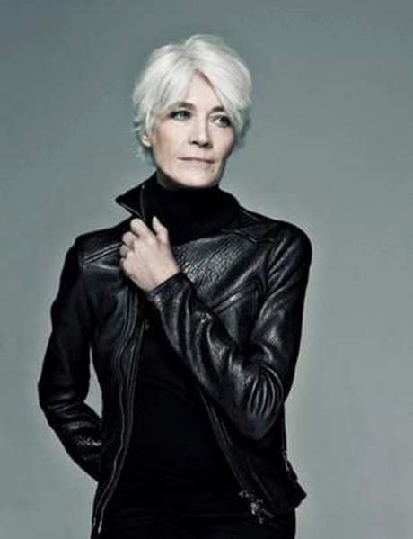 Coupe courte cheveux gris femme 60 ans coupe-courte-cheveux-gris-femme-60-ans-52_13 