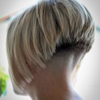 Coupe courte nuque rasee femme